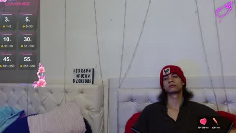 Zion  Bora online show from 7, 12, 2024