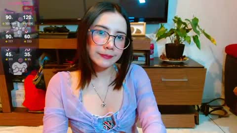 Snapshot of ziremya chatting on 6, 5, 2026 Ziremya online show from 6, 5, 2026