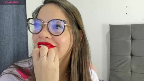 Snapshot of zoe69__ chatting on 28, 1, 2025 ZOE online show from 28, 1, 2025