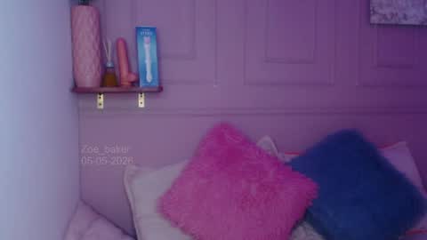 zoe__baker online show from 5, 5, 2026