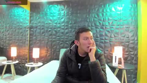 Zoe and blake online show from 3, 12, 2024