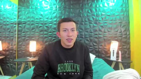 Zoe and blake online show from 20, 1, 2025