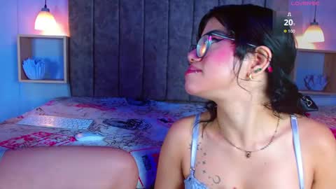 Snapshot of zoe_axel1 chatting on 26, 4, 2026 zoe_axel1 online show from 26, 4, 2026