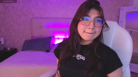 zoe  online show from 23, 9, 2025