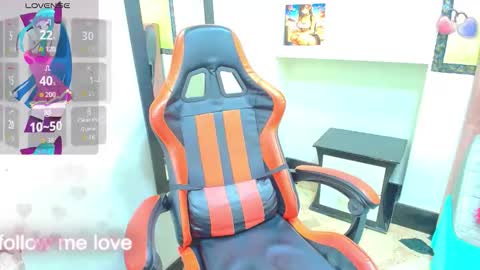 Snapshot of zoe_connor19 chatting on 12, 9, 2025 Z O E online show from 12, 9, 2025