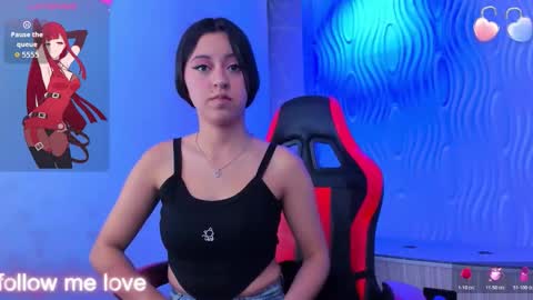 Snapshot of zoe_connor19 chatting on 14, 11, 2025 Z O E online show from 14, 11, 2025