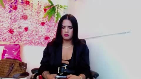 Snapshot of zoe_hecate chatting on 4, 10, 2025 zoe_hecate online show from 4, 10, 2025