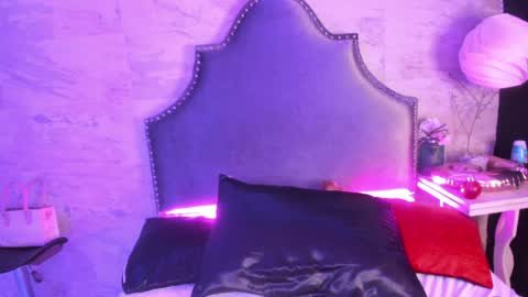 CAMILA online show from 20, 12, 2024