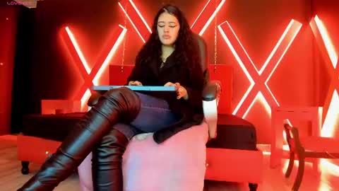 zoe  online show from 3, 8, 2026
