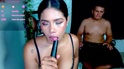 Snapshot of zoe_latin4 chatting on 4, 12, 2025 zoe_latin4 online show from 4, 12, 2025