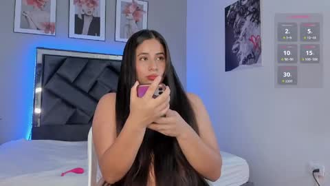 zoe_longhair online show from 26, 3, 2026