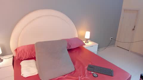 zoe_pinkett online show from 18, 3, 2026