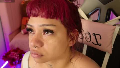 zoe_sullivan_ online show from 12, 4, 2026