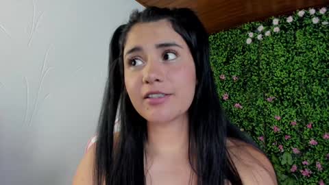 Snapshot of zoe_wattson chatting on 5, 12, 2024 Zoe online show from 5, 12, 2024