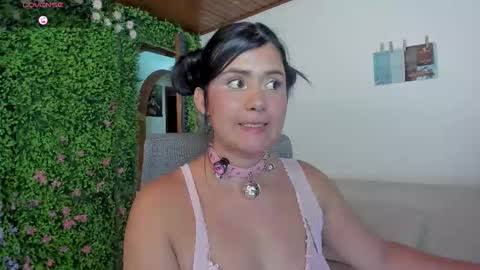 Snapshot of zoe_wattson chatting on 17, 9, 2025 Zoe online show from 17, 9, 2025