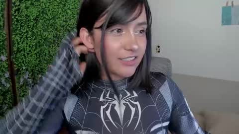 Snapshot of zoe_wattson chatting on 21, 10, 2025 Zoe online show from 21, 10, 2025