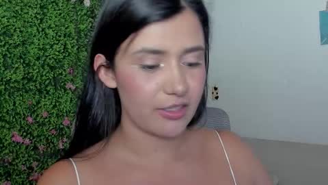 Snapshot of zoe_wattson chatting on 20, 11, 2025 Zoe online show from 20, 11, 2025