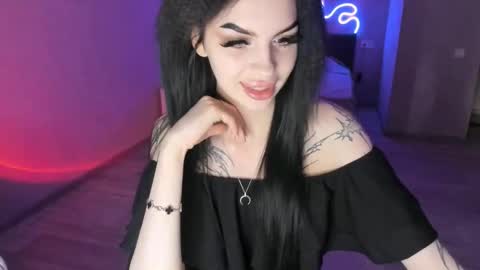 Snapshot of zoedrift chatting on 10, 9, 2025 zoedrift online show from 10, 9, 2025