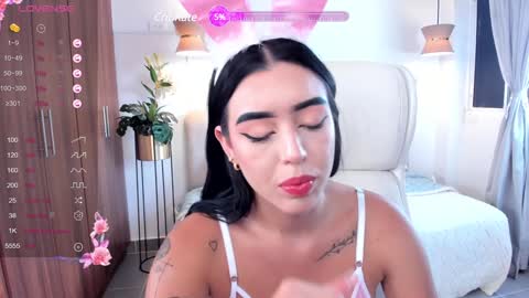  zoee jackson online show from 14, 1, 2025