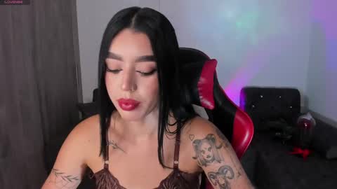  zoee jackson online show from 10, 5, 2026