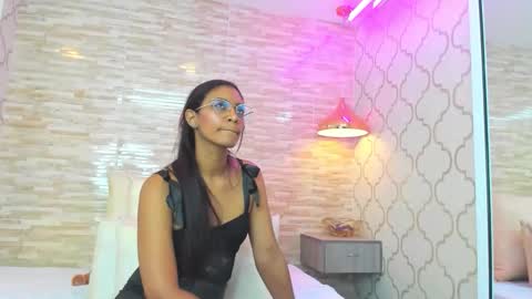 ZoeeSmitth online show from 29, 9, 2025