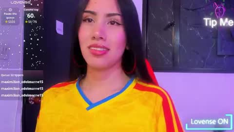 Snapshot of zoegp chatting on 4, 7, 2026 Laura online show from 4, 7, 2026