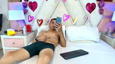 Snapshot of zoelucas chatting on 16, 9, 2025 zoelucas online show from 16, 9, 2025