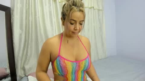 Isabella online show from 19, 12, 2025