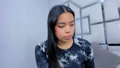 ZoeSwam online show from 10, 10, 2025