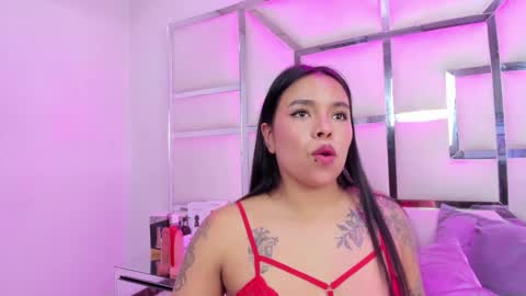 ZoeSwam online show from 15, 4, 2026