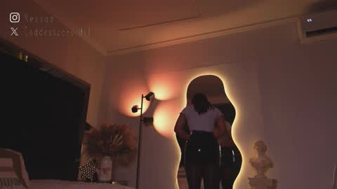 Snapshot of zoevidal_ chatting on 22, 2, 2026 zoevidal_ online show from 22, 2, 2026