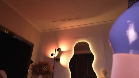 Snapshot of zoevidal_ chatting on 23, 4, 2026 zoevidal_ online show from 23, 4, 2026