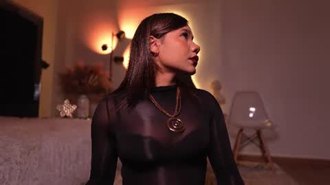 Snapshot of zoevidal_ chatting on 17, 6, 2026 zoevidal_ online show from 17, 6, 2026