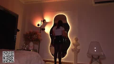 Snapshot of zoevidal_ chatting on 27, 6, 2026 zoevidal_ online show from 27, 6, 2026