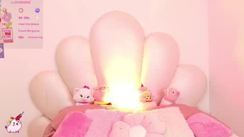 zoewillian online show from 8, 11, 2025