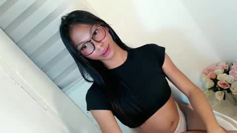 Snapshot of zoeygorgeous19 chatting on 23, 2, 2025 zoey online show from 23, 2, 2025