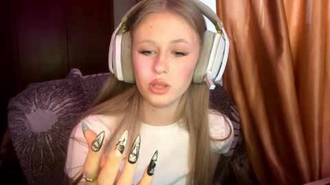 Lisa online show from 21, 2, 2026