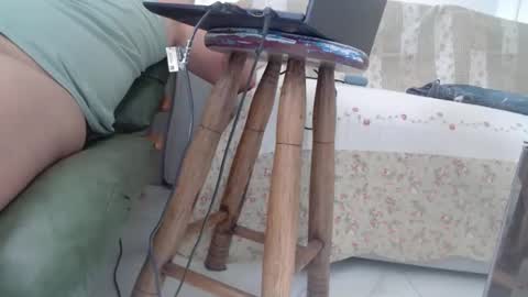 Snapshot of zohan100 chatting on 17, 12, 2024 zohan100 online show from 17, 12, 2024