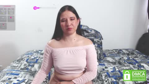 Snapshot of zohe_ chatting on 22, 1, 2025 zohe online show from 22, 1, 2025