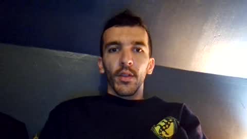 Snapshot of zommmmmmmmm chatting on 14, 10, 2025 zom online show from 14, 10, 2025