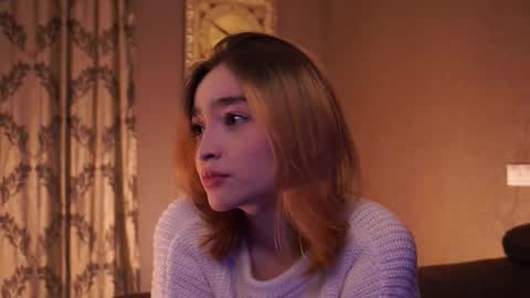 Snapshot of zoraidamileti chatting on 22, 12, 2025 Elly online show from 22, 12, 2025