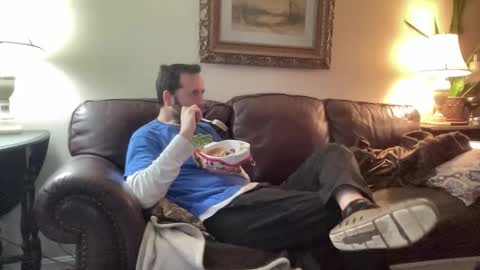 Snapshot of zorakload chatting on 30, 11, 2025 Jesse online show from 30, 11, 2025