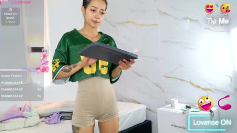 Violeta online show from 10, 4, 2026