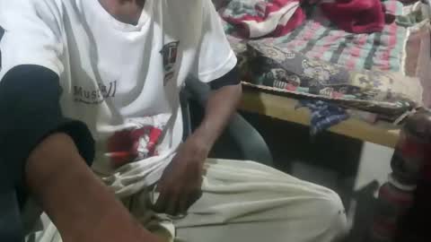 Snapshot of zoyakhan803 chatting on 9, 3, 2025 zoyakhan803 online show from 9, 3, 2025