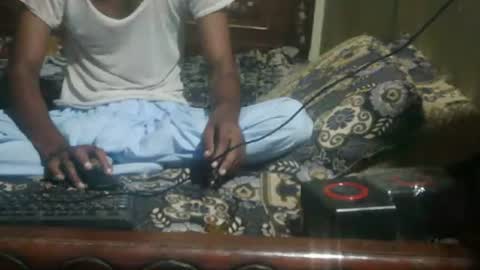 Snapshot of zoyakhan803 chatting on 20, 9, 2025 zoyakhan803 online show from 20, 9, 2025