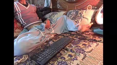 Snapshot of zoyakhan803 chatting on 4, 2, 2026 zoyakhan803 online show from 4, 2, 2026