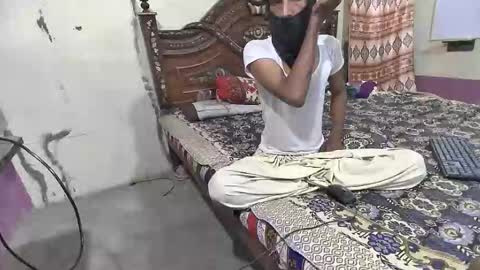 Snapshot of zoyakhan803 chatting on 31, 5, 2026 zoyakhan803 online show from 31, 5, 2026