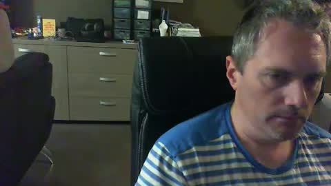 Snapshot of zultem chatting on 5, 5, 2026 zultem online show from 5, 5, 2026