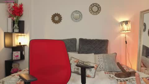 zuly goode online show from 28, 2, 2025