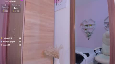 Snapshot of zulyjones chatting on 27, 9, 2025 Zuly online show from 27, 9, 2025